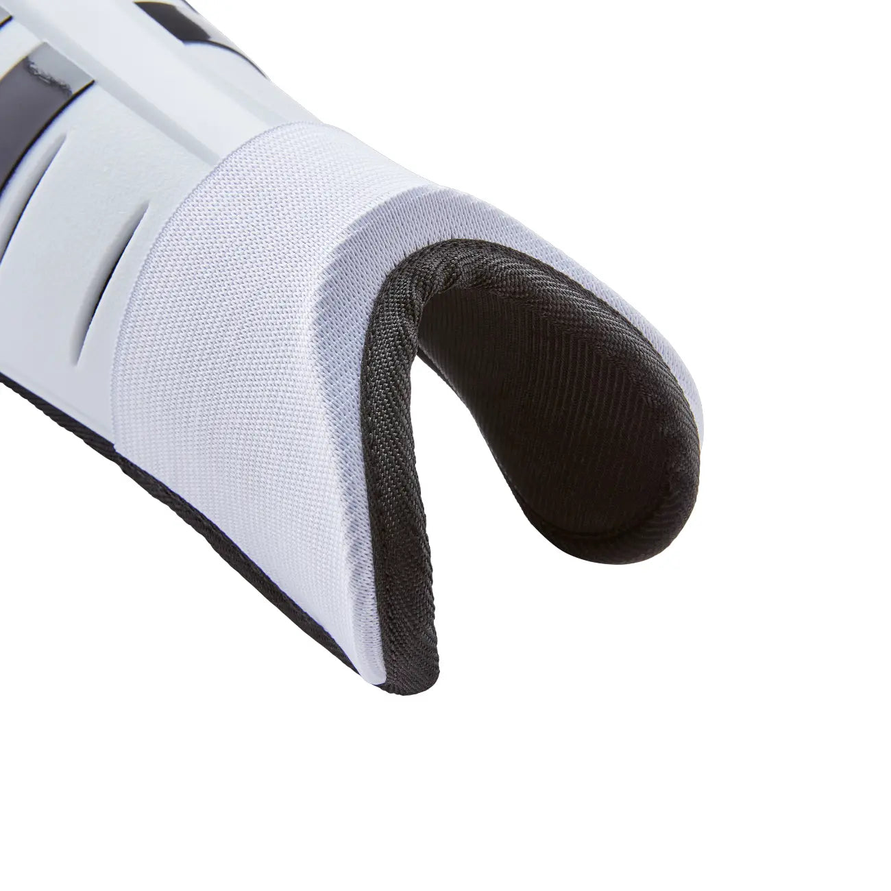 Adidas adipower Pro Shinguard - White Black Bescherming